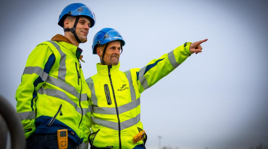 operator Aquafin aan het werk